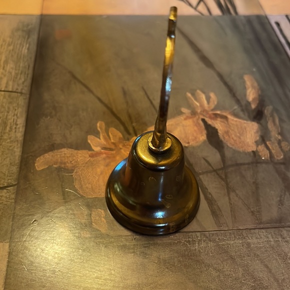 Vintage Vancouver, Canada Expo 86 gold collectors souvenir bell - Picture 4 of 6